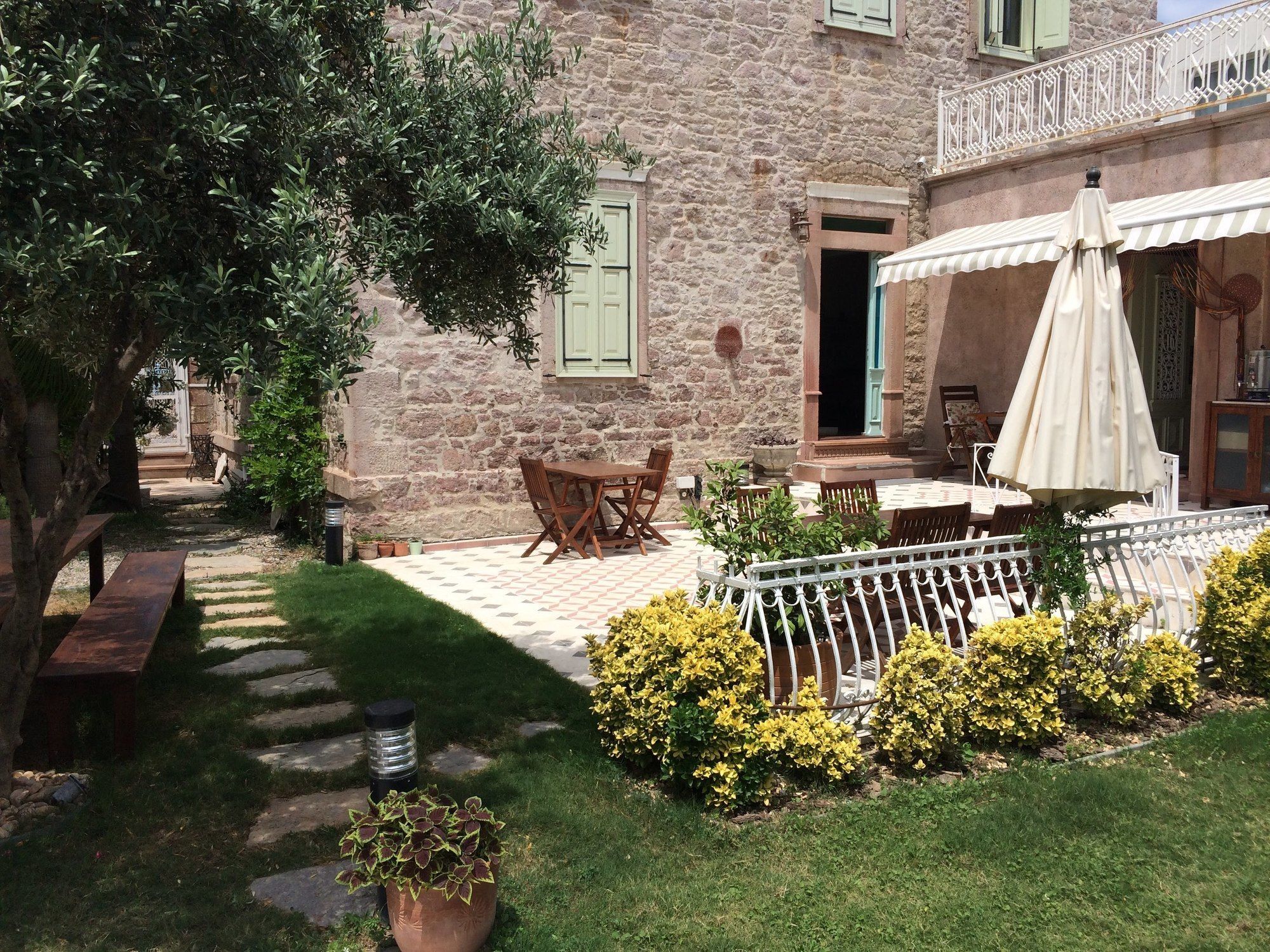 Cunda Has Konak Butik Otel Ayvalı Exterior foto